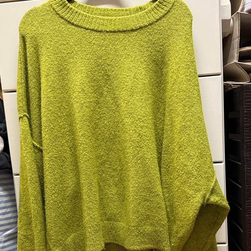 American Eagle Outfitters Bright Lime Green Crewneck Sweater